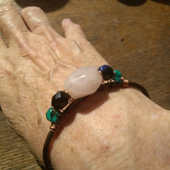 Skyra Rose Quartz/Crystal Copper Wire Bracelet - Picture 6 of 7